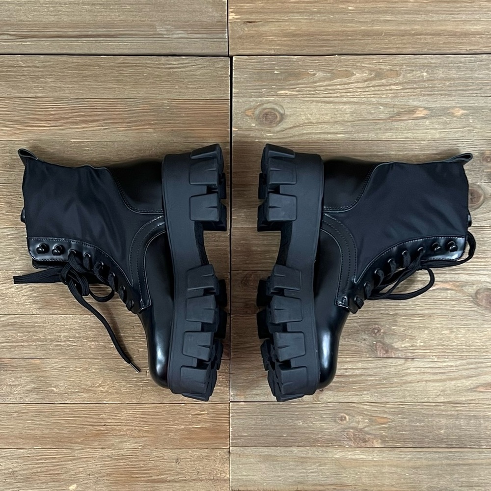 NEW Marc Fisher LTD Happy Combat Boots - Picture 6 of 10